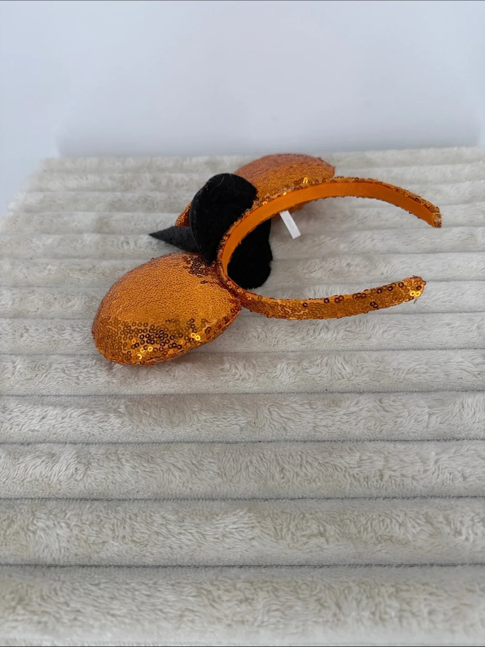 Disney Minnie Rars Orange Sequin Witch Ear Headband